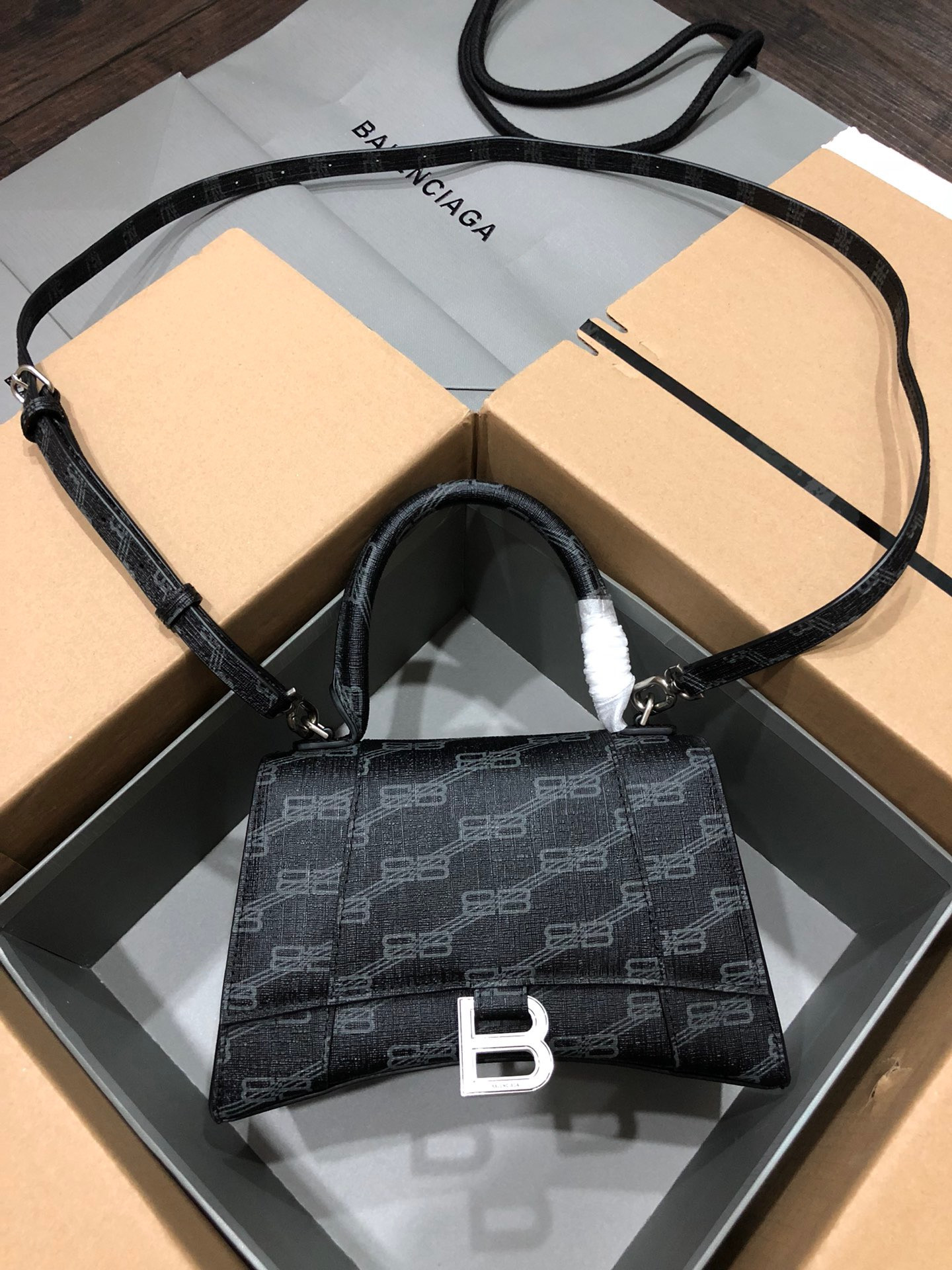 HOT SALE BALENCIAGA HOURGLASS