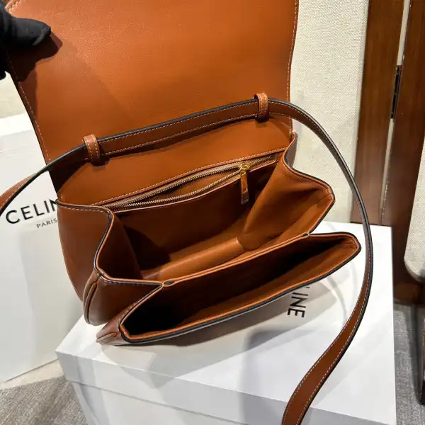 CELIN* MEDIUM TABOU IN SMOOTH CALFSKIN