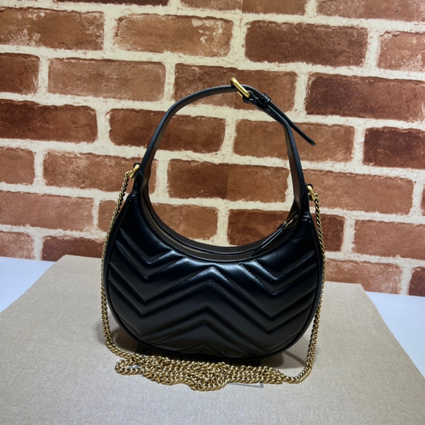 HOT SALE GUCCI GG Marmont half-moon-shaped mini bag