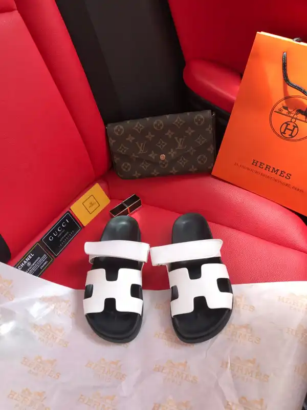 HERMES SANDAL