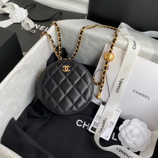 CHANEL ROUND BAG