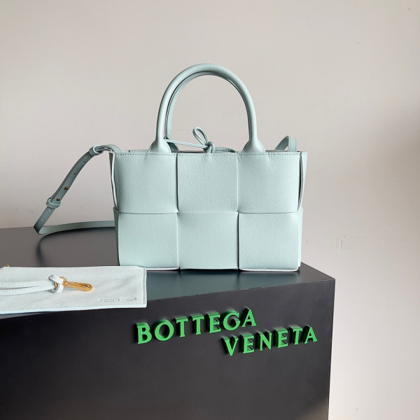 HOT SALE BOTTEGA VENETA ARCO MINI TOTE