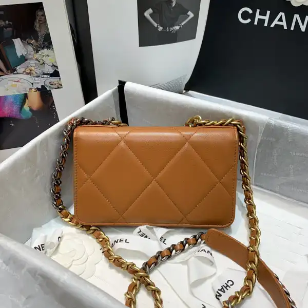 Bagsoffer yupoo CL19 WALLET ON CHAIN