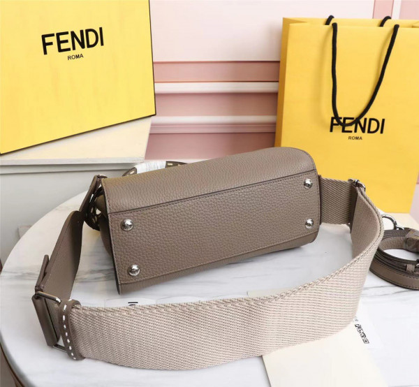 HOT SALE FENDI PEEKABOO MINI BAG-18-23-11cm