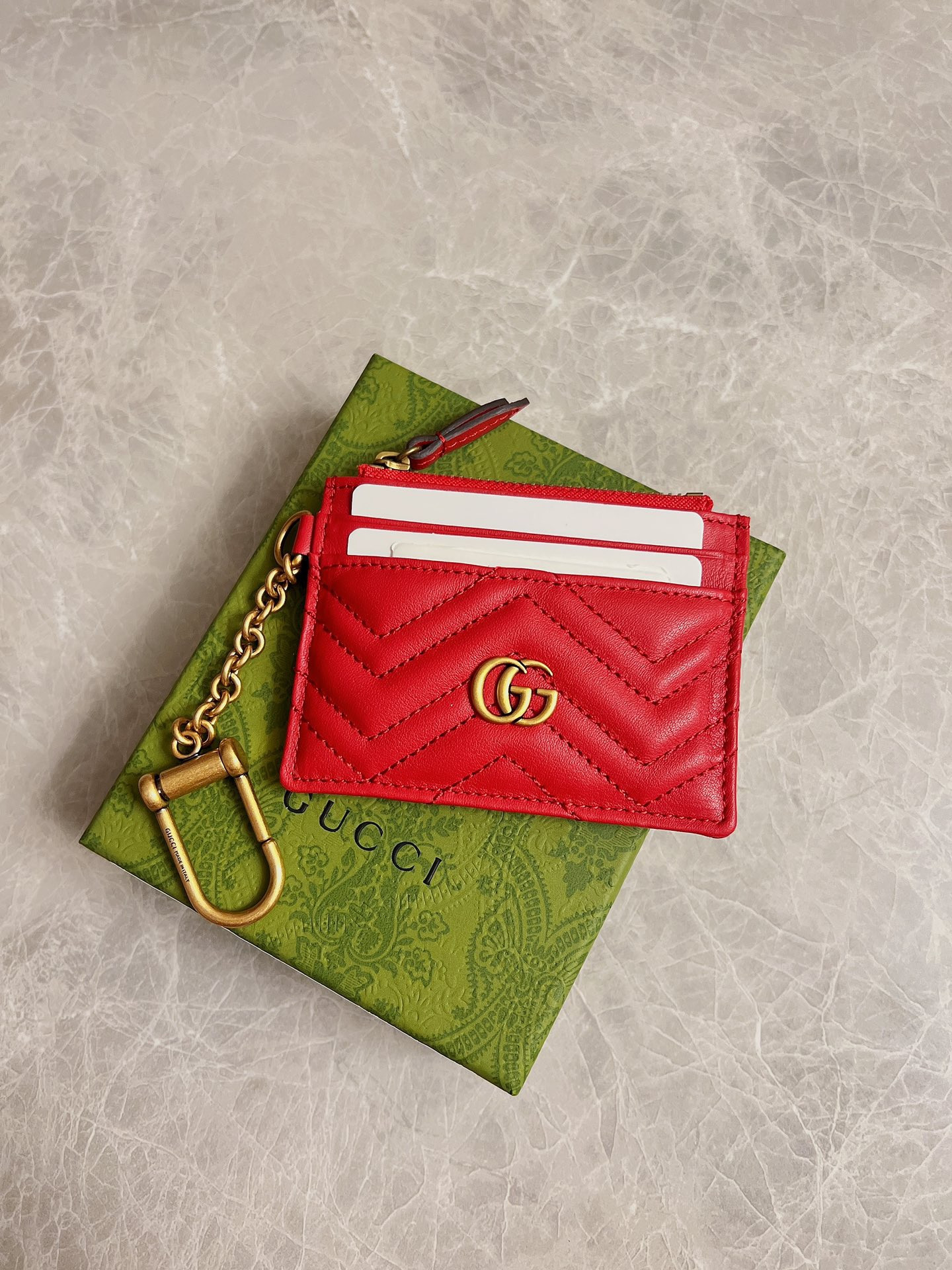 HOT SALE Gucci GG Marmont keychain wallet