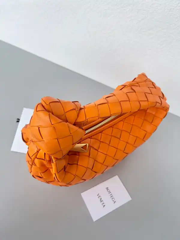 BOTTEGA VENETA MINI JODIE