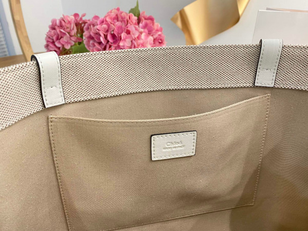 HOT SALE CHLOÉ large woody tote bag