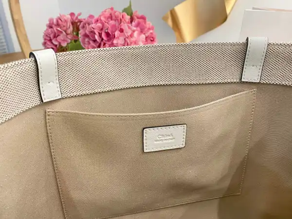 CHLOÉ large woody tote bag