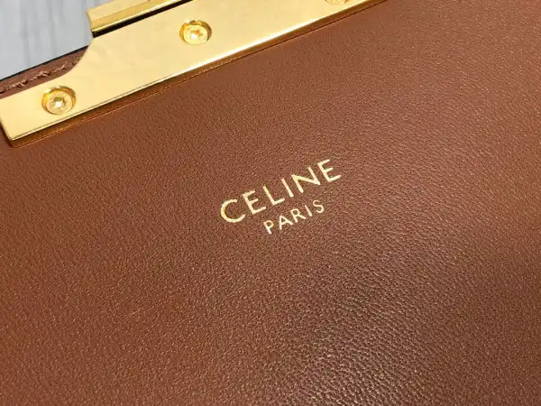 CELIN* MEDIUM TRIOMPHE BAG