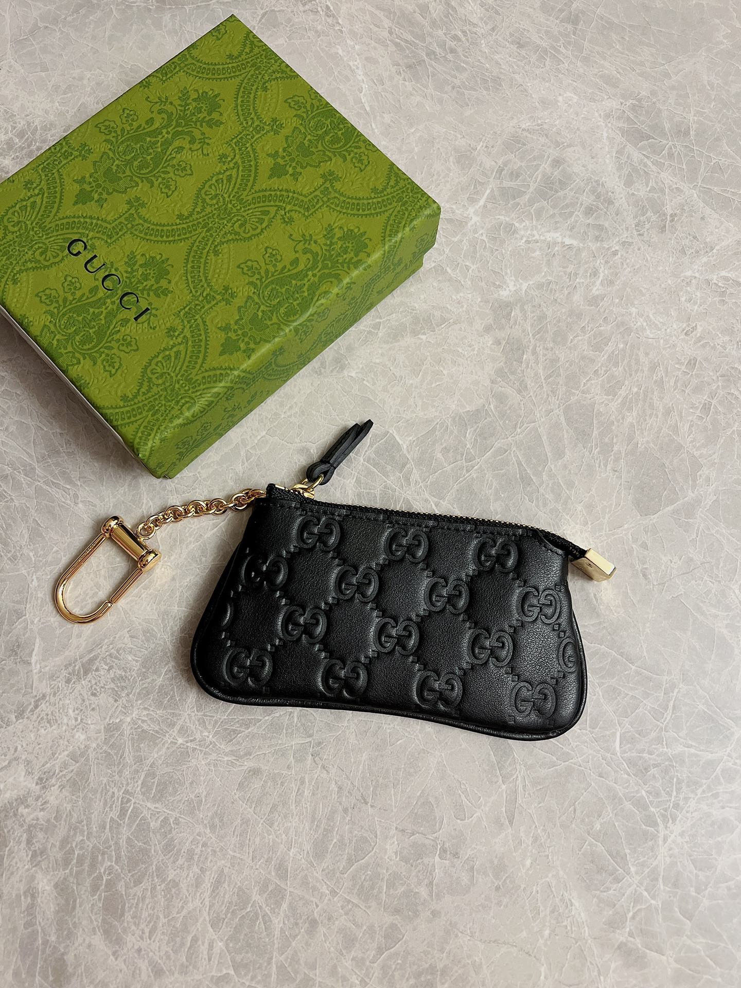 HOT SALE Gucci Signature key case