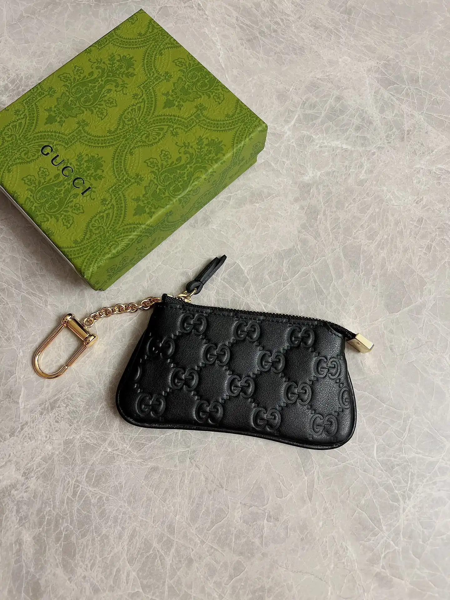 Gucci Signature key case