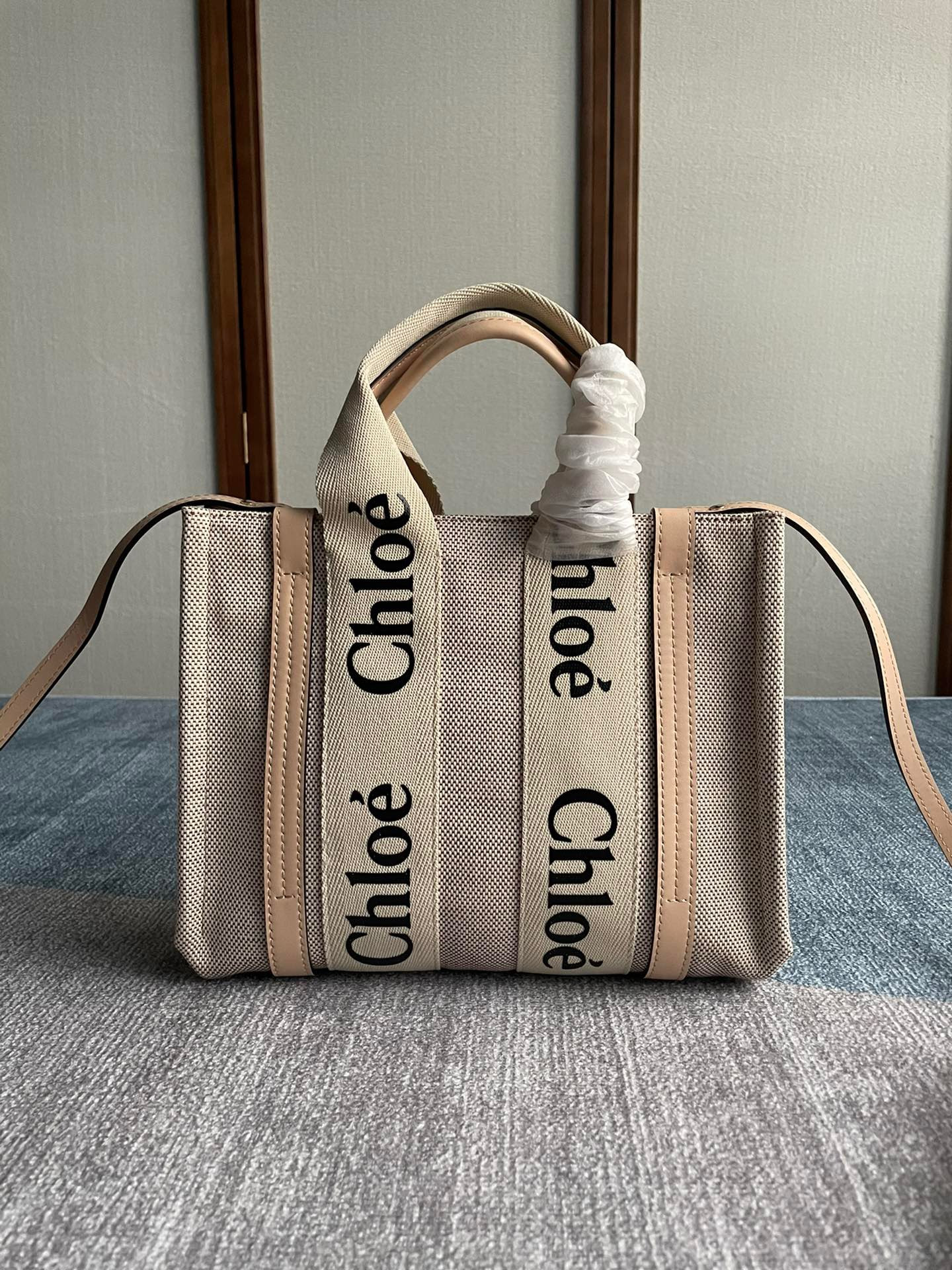 HOT SALE CHLOÉ SMALL WOODY TOTE BAG WITH STRAP