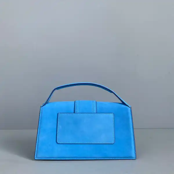 First bag ru JACQUEMUS Le grand Bambino