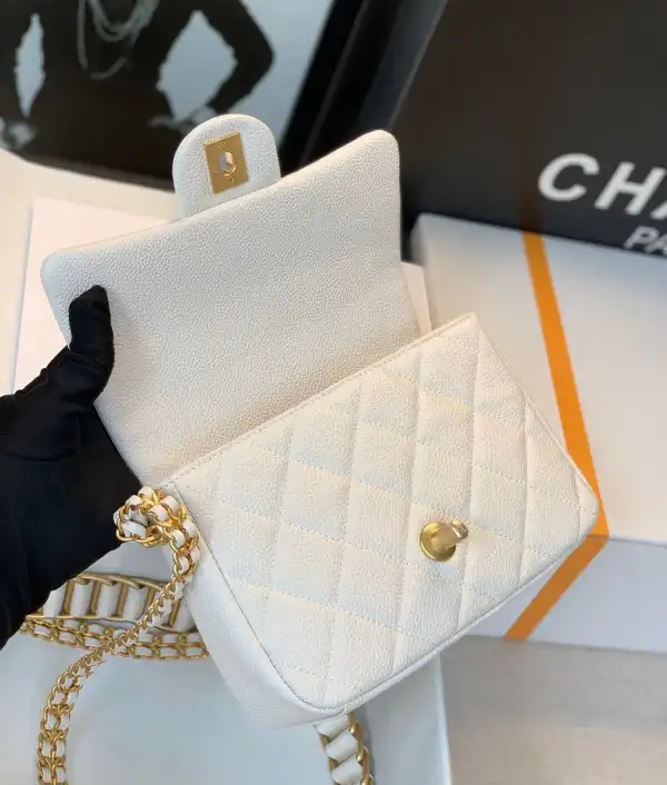 CHANEL FLAP BAG