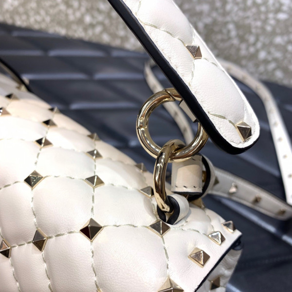 HOT SALE VALENTINO ROCKSTUD SPIKE SHOULDER BAG IN CRACKLE-EFFECT METALLIC