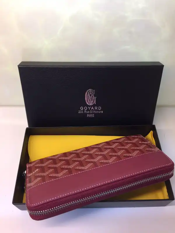 GOYARD ZIPPY WALLET