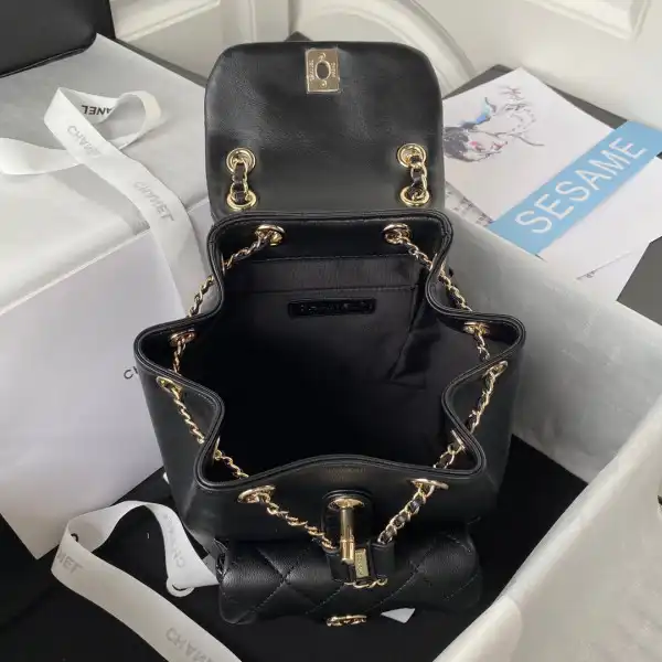 First bag ru CHANEL BACKPACK