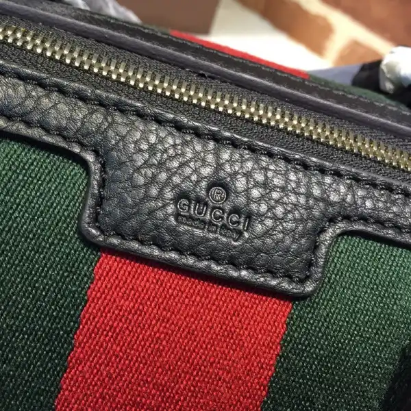 GUCCI Vintage Web Original GG boston bag