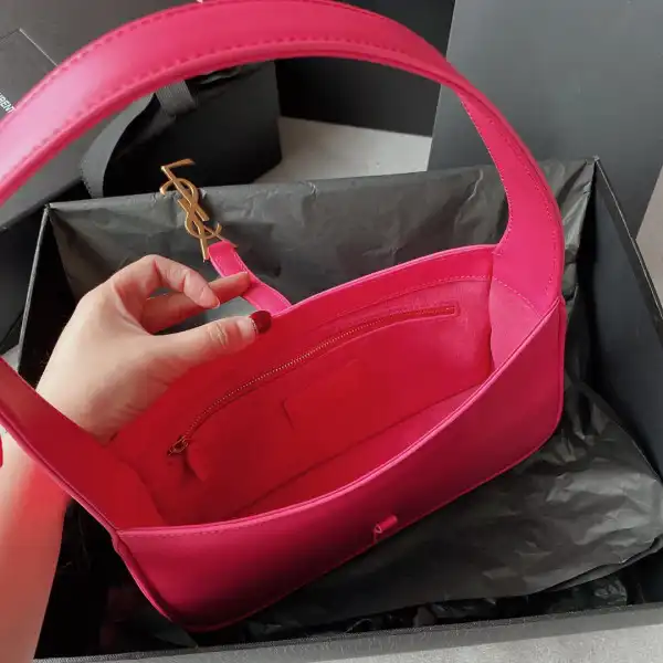 Frstbag ru YSL LE 5 À 7 HOBO BAG