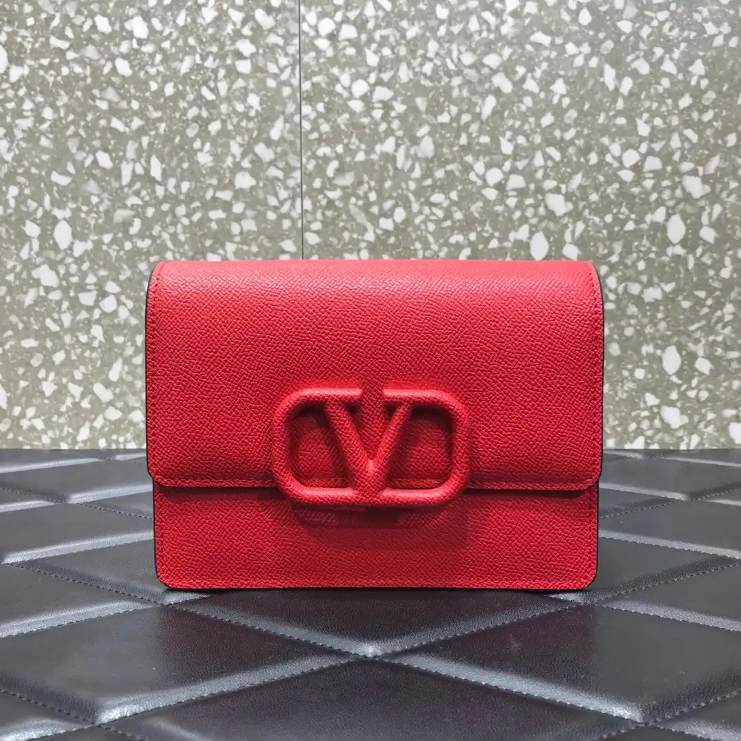 VALENTINO VSLING WALLET WITH CHAIN