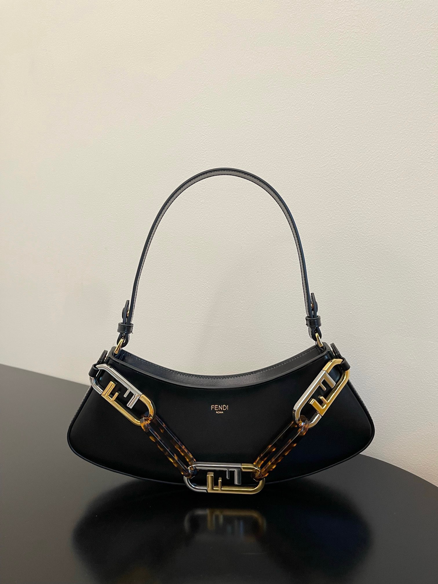 HOT SALE FENDI O’Lock Swing