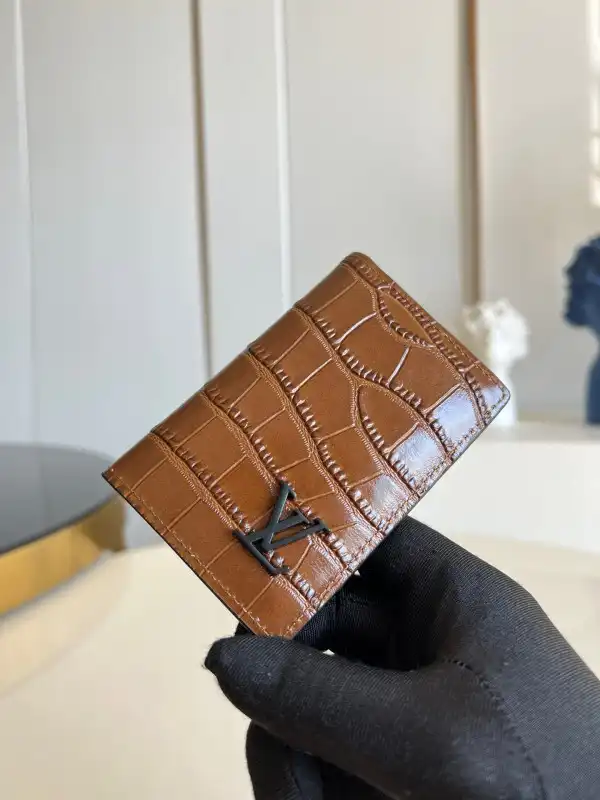 TO LOUIS VUITTON POCKET ORGANIZER