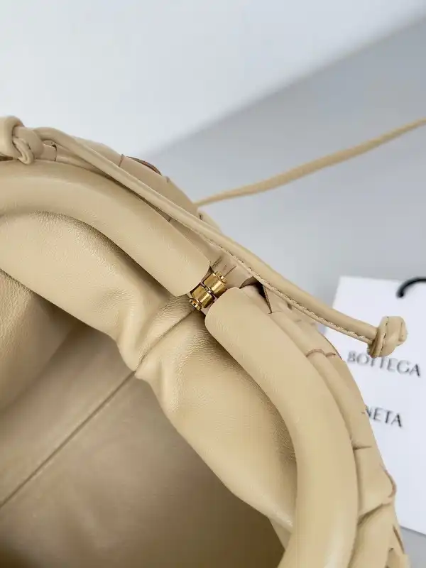 Frstbag ru BOTTEGA VENETA MINI POUCH