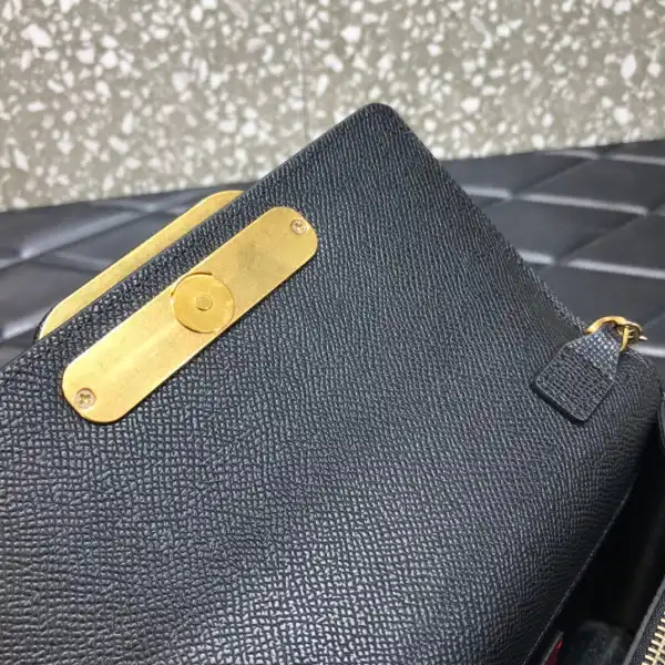 Firstbag Ru VALENTINO VSLING WALLET WITH CHAIN