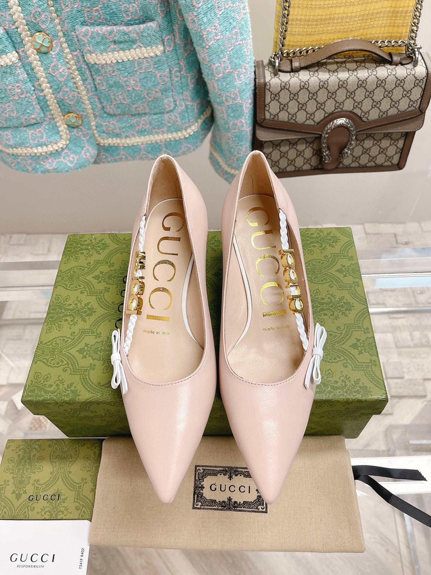 HOT SALE GUCCI Women's pump with 'GUCCI'