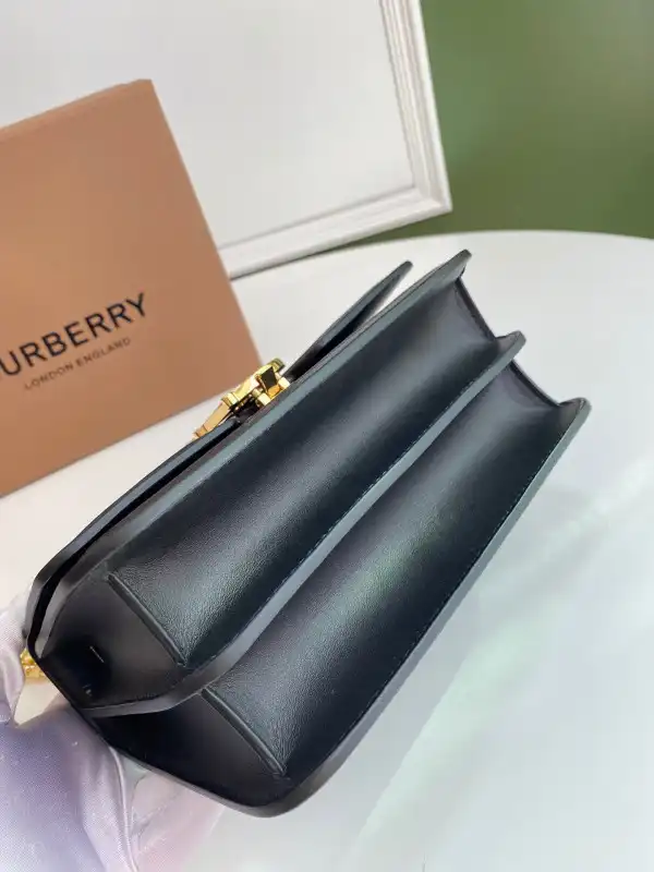 Frstbag ru BURBERRY Small Quilted Monogram Lambskin TB Bag