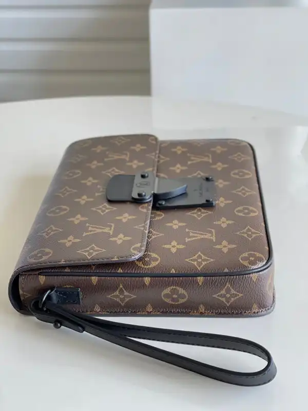 First bag ru LOUIS VUITTON S LOCK A4 POUCH