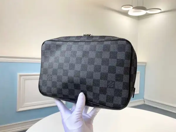 Aaa replica ru LOUIS VUITTON TOILETRY POUCH GM