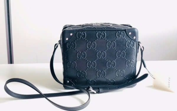 HOT SALE GUCCI GG shoulder bag with leather details