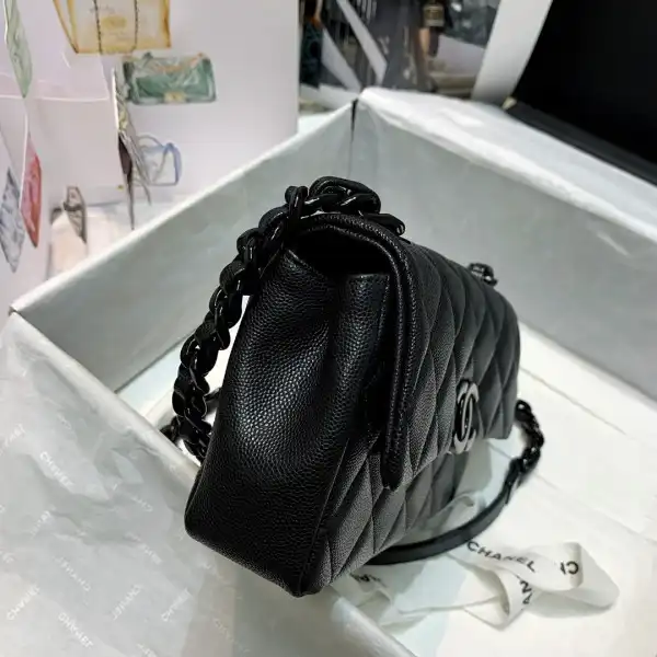 First Bag Ru CHANEL SMALL FLAP BAG