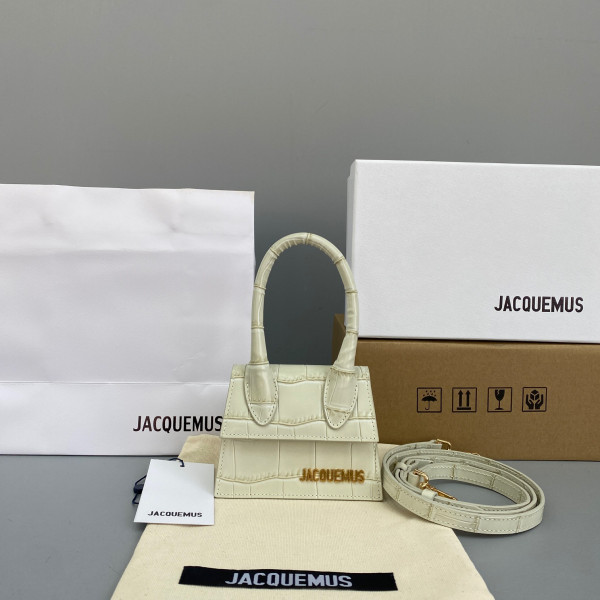 HOT SALE JACQUEMUS Le Chiquito Mini Bag