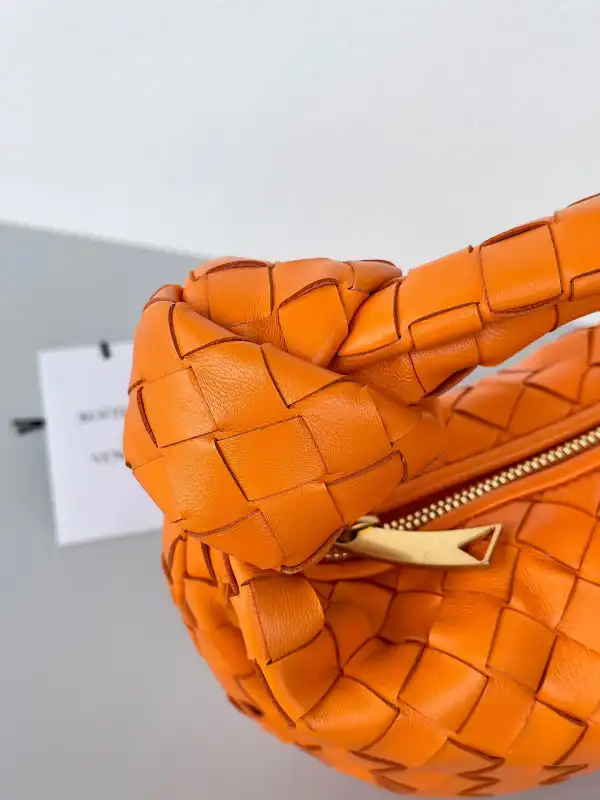 First bag ru BOTTEGA VENETA MINI JODIE