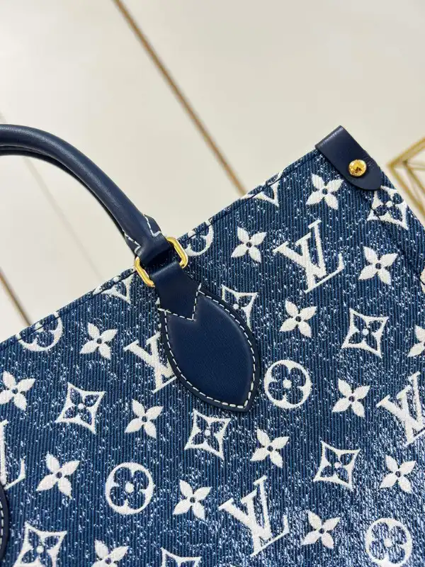 AAA Pruses Bags LOUIS VUITTON ONTHEGO MM