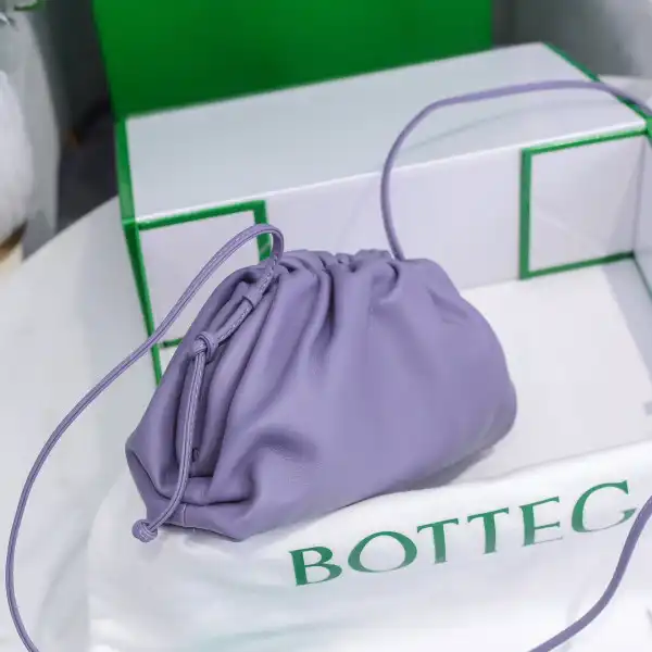 BOTTEGA VENETA MINI POUCH