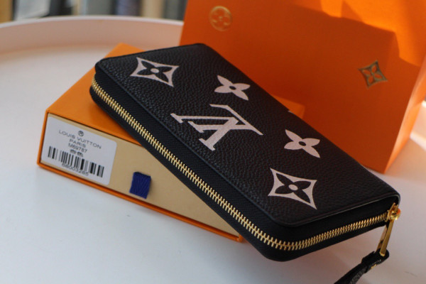 HOT SALE LOUIS VUITTON ZIPPY WALLET