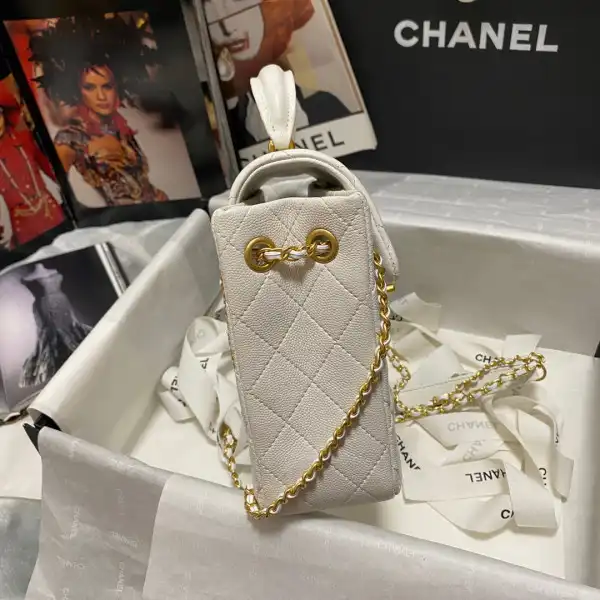 First bag ru CHANEL FLAP BAG