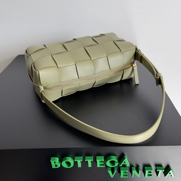 HOT SALE BOTTEGA VENETA BRICK CASSETTE