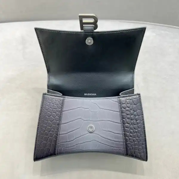 Bagsoffer BALENCIAGA HOURGLASS