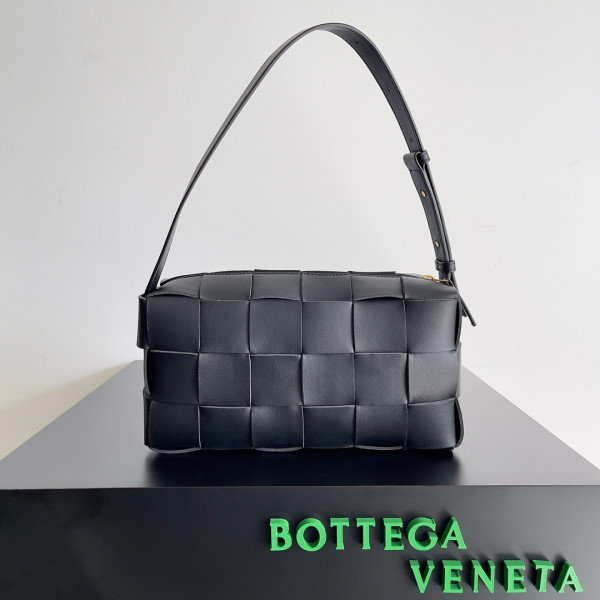 HOT SALE BOTTEGA VENETA BRICK CASSETTE