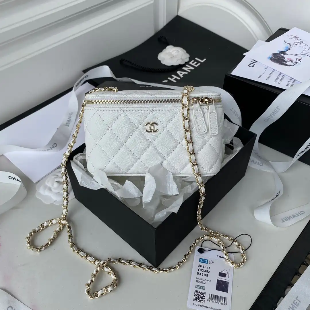 CHANEL SMALL VANITY WITH CHANELASSIC CHAIN