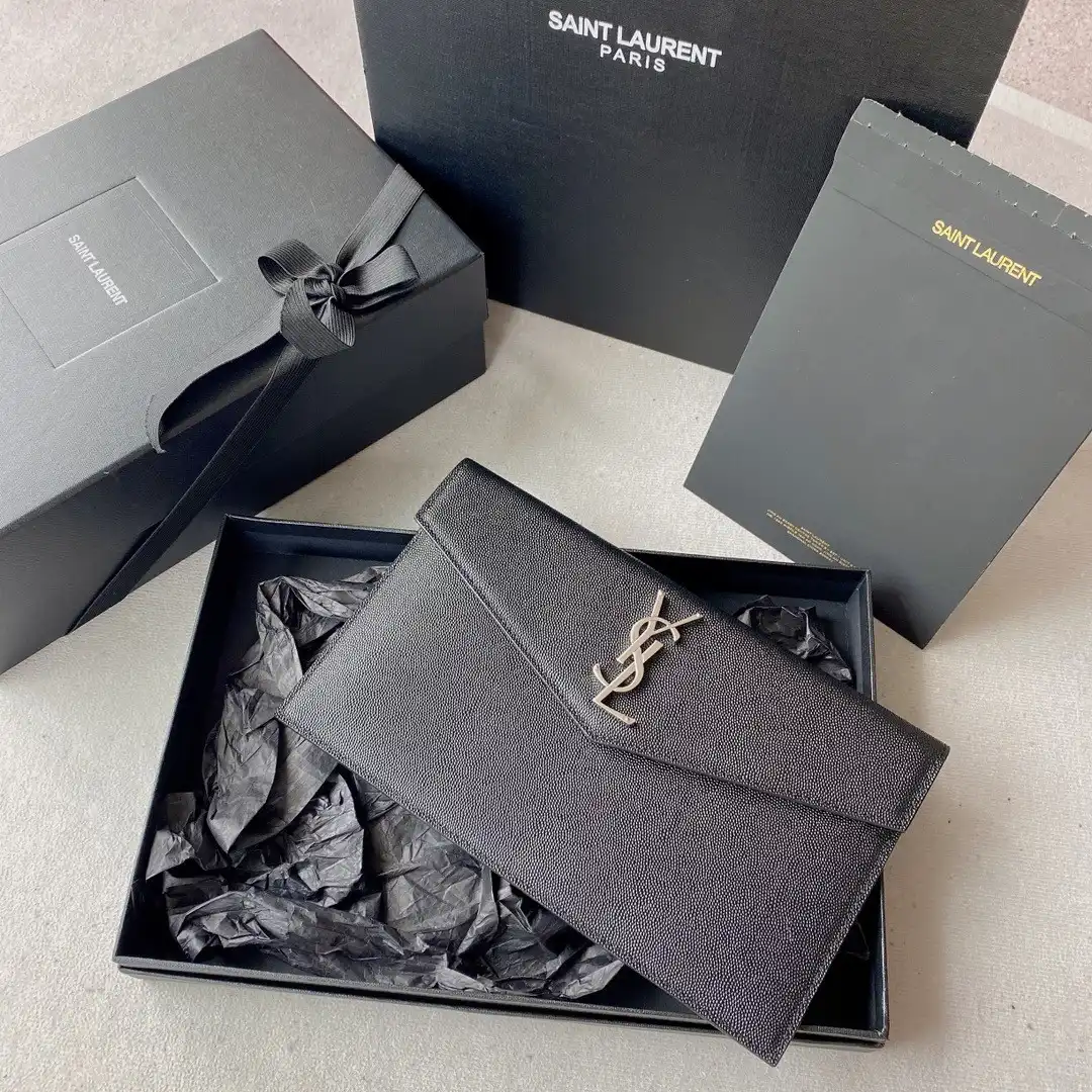 First bag ru YSL UPTOWN POUCH