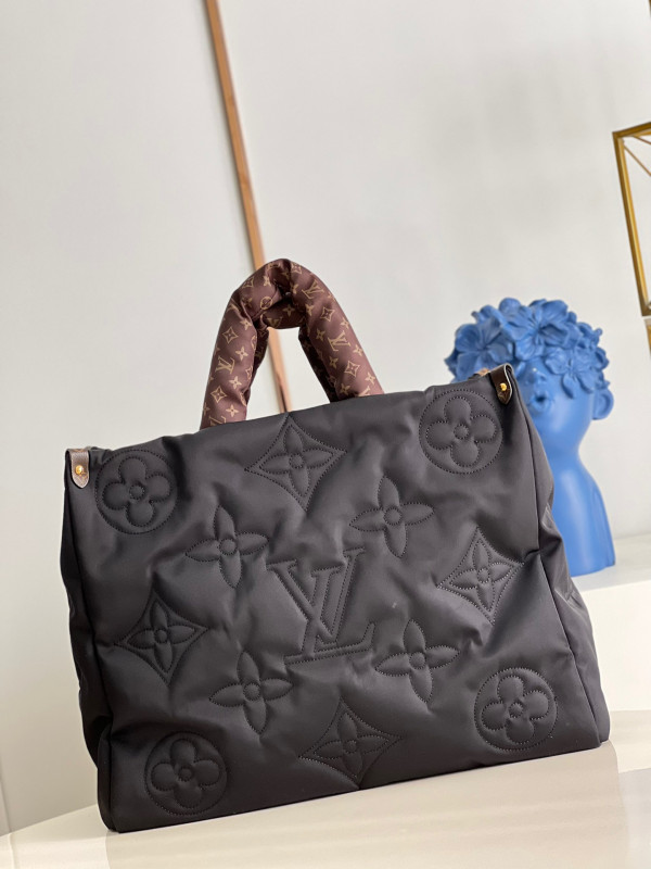 LOUIS VUITTON ONTHEGO GM