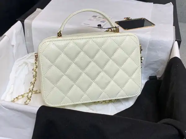 CHANEL VANITY CASE