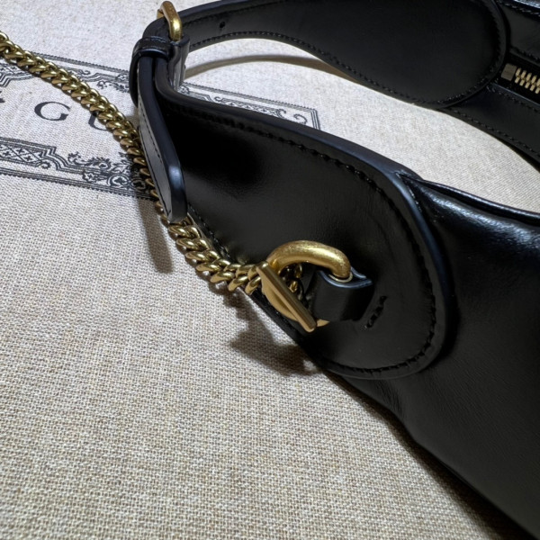 HOT SALE GUCCI GG Marmont half-moon-shaped mini bag