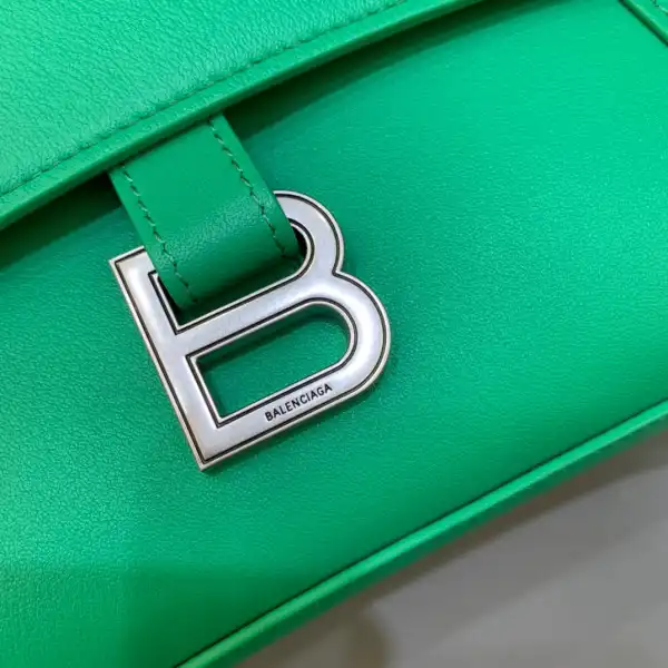 Yupoo bagsoffer BALENCIAGA DOWNTOWN MEDIUM SHOULDER BAG