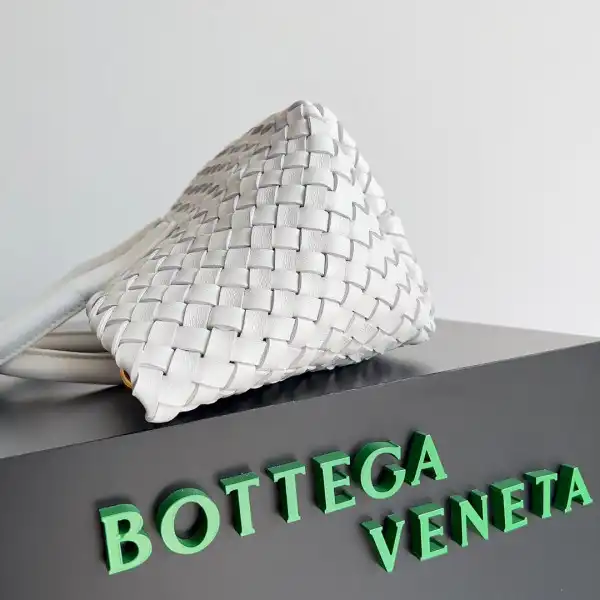 Bagsoffer yupoo BOTTEGA VENETA MINI CABAT